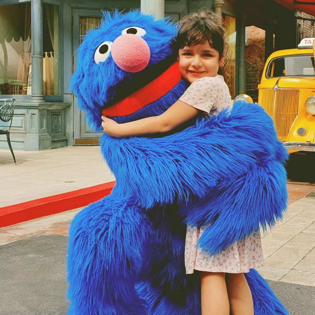 Meeting Grover at Universal Studios Singapore